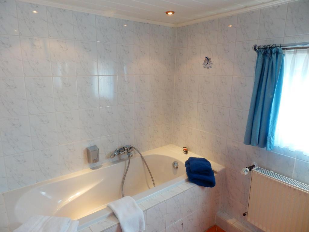 Hotelschiff Perle Bremen Phòng bức ảnh